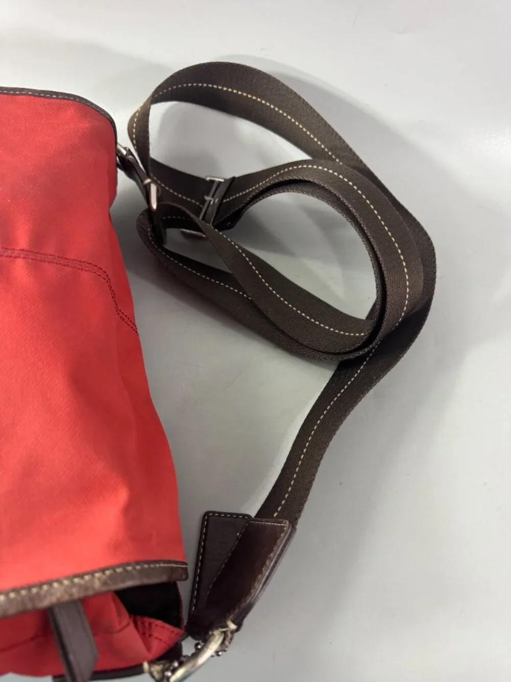 Authentic Coach F70665 Red Nylon Messenger Bag